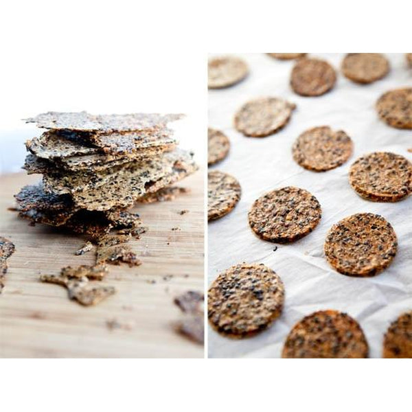 Quinoa & Chia Crackers with Rosemary Essential Oil, Garlic and Pink Himalayan Salt